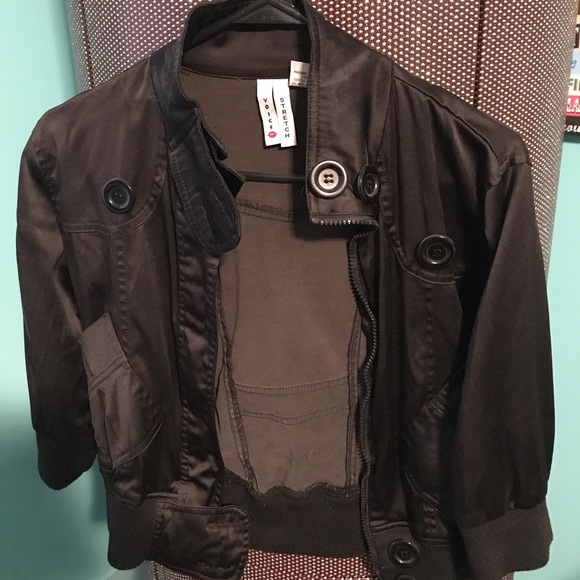 Cropped jacket - Picture 2 of 2